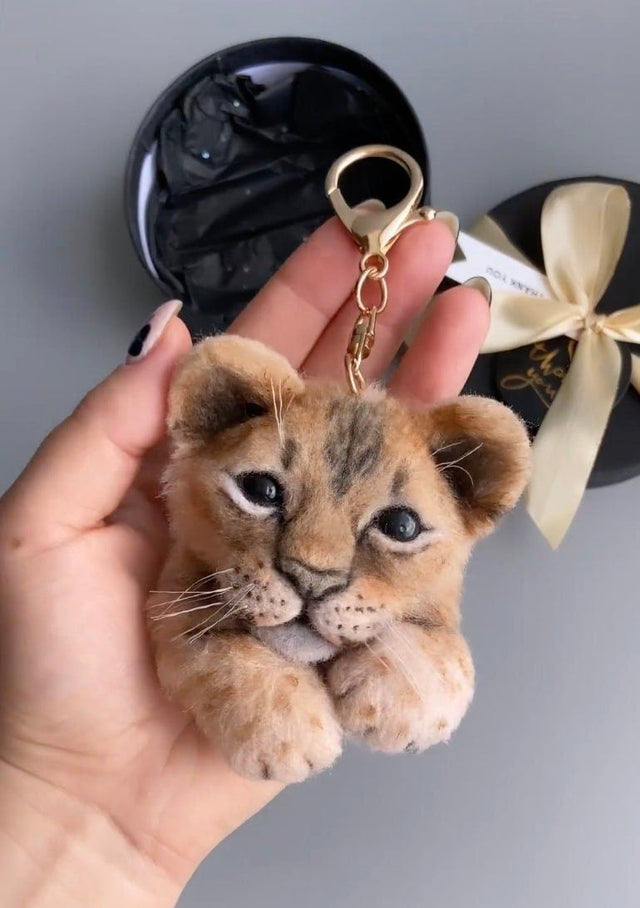 How to Choose the Perfect Pet Memorial Ornament for Your Beloved Companion