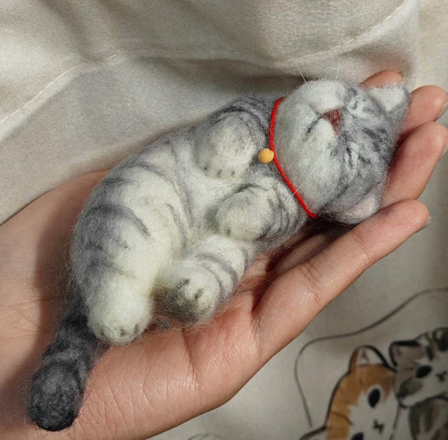 Felt Cat Ornament Fun for Families and Friends